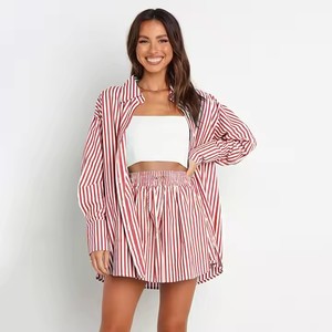 Nuova Moda Primavera Estate: Completo Due Pezzi <span class=keywords><strong>Taglie</strong></span> Forti per <span class=keywords><strong>Donna</strong></span>, Outfit Coordinato a Righe con Camicia a Maniche Lunghe e Pantaloncini - Product Image 5