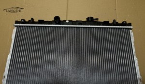 Sistema de refrigeración de piezas de automóvil 2531008000, Enfriador de refrigerante de motor de coche, radiador de aluminio, agua plástica para Elantra <span class=keywords><strong>Mt</strong></span> - Product Image 4