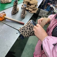 Bottes en caoutchouc imperméables antidérapantes de haute qualité pour femmes, avec bande élastique, style Wellington Chelsea, pour l'hiver, l'automne, le printemps et l'été, vente en gros