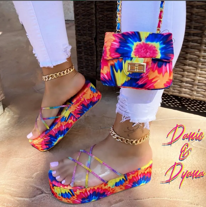 Zapatillas de verano con plataforma para mujer, sandalias de playa con diamantes de imitación y girasol, bolso cruzado, 2023