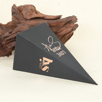 Hochwertige Maßgefertigte Pyramiden-Geschenkbox Luxuriöse Dreieckige Papierverpackung für Parfüm Schmuck Süßigkeiten Partygeschenke mit Logo