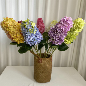 Flor de Hortensia Cónica Larga de 82 cm de Tallo Largo, Arreglo de Flores Artificiales Verdes Hechas a Mano, Decoración de Mesa para Bodas y Navidad - Product Image 2