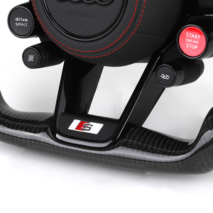 Con pulsante R8 volante in carbonio mezza pelle traforata per <span class=keywords><strong>Audi</strong></span> A3 A4 A5 <span class=keywords><strong>A6</strong></span> A7 S3 B9.5 S4 S5 B8 B9 RS3 RS5 RS7 Q7 Q5 SQ5 - Product Image 3