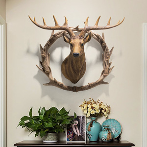 Decorazione da parete con testa di cervo in resina, <span class=keywords><strong>design</strong></span> dettagliato, stile nordico, scultura di animale finto per decorazione di sfondo per bar, hotel e camere. - Product Image 3
