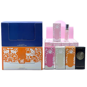 Échantillon en gros <span class=keywords><strong>de</strong></span> parfum roll-on 10 ml |   Parfum frais longue durée sans <span class=keywords><strong>alcool</strong></span> |   pour femmes |   Usage quotidien |   Moyen-Orient - Product Image 3