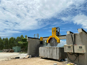 Sierra de puente OEM ODM de alta potencia para corte de bloques grandes de piedra, para granito y mármol con hoja de diamante grande - Product Image 3