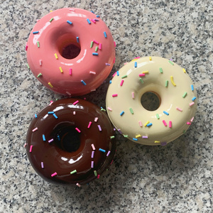 Donuts de 8.5cm con Doble Cara Decorada, Salsa de Chocolate y Chispas de Azúcar de Colores, Diseño Creativo y Novedoso, Modelo de Juguete - Product Image 2