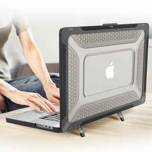 Para <span class=keywords><strong>Apple</strong></span> <span class=keywords><strong>Macbook</strong></span> <span class=keywords><strong>Pro</strong></span> <span class=keywords><strong>16</strong></span> pulgadas 2021/2023 A2485 funda de plástico universal con soporte en el diseño trasero - Product Image 1