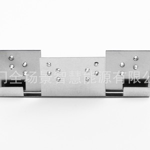 Système de montage solaire : Plaque de mise à la terre en acier inoxydable avec double pointe pour installation photovoltaïque, sablée - Product Image 1