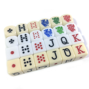 Dados JQK de plástico de 16 mm con esquinas cuadradas de color marfil español, de 6 caras, para póker y juegos de cartas - Product Image 1