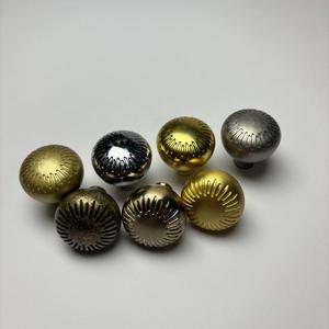 Nuevo Diseño Rústico de Tirador Redondo de Zinc de un Solo Orificio y Colorido <span class=keywords><strong>para</strong></span> Gabinetes y <span class=keywords><strong>Cajones</strong></span> de Cocina - Product Image 1
