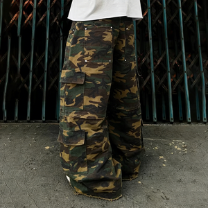 กางเกงจ็อกเกอร์ลายพรางเต็มตัว OEM แบบมีกระเป๋าหลายช่อง กางเกงคาร์โก้ ขอบดิบ แต่งขาดๆ กางเกงวอร์มทรงหลวมสำหรับผู้ชาย - Product Image 3