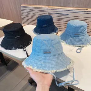 Mode denim seau chapeau avec ficelle bleu couleur marque logo chapeaux plage porter shopping porter fête nécessaire uv protéger chapeaux