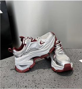 Popolari scarpe Casual in tela alla moda con testa rotonda Sneakers sportive con suola morbida alla moda Boom nuovo Design - Product Image 6