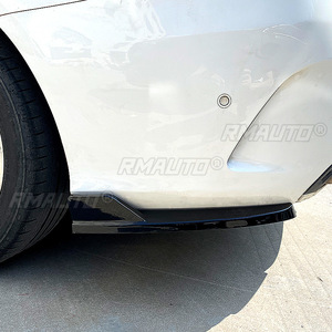 ดิฟฟิวเซอร์กันชนหลังรถยนต์พร้อมสปลิตเตอร์ข้าง สำหรับ Mercedes Benz C Class W205 C180 C200 C260 C43 AMG ปี 2015-2021 ชุดแต่งตัวถังรถยนต์ - Product Image 3