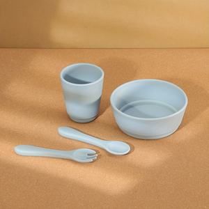 Juego de vajilla ecológica de silicona sin BPA para niños, incluye plato, tazón, taza, alimentación de recién nacidos - Product Image 5