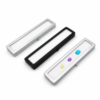 Boîte de présentation de pierres précieuses OEM en métal avec loquet à pression, fenêtre transparente, tampon en coton blanc, étui à bijoux carré ou rectangulaire noir et argenté, vente en gros