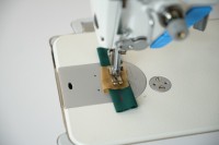 DT C10-D4 Machine à coudre électrique industrielle à grande vitesse à une aiguille à point noué avec prix de tondeuse automatique