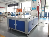 Machine de distribution de colle thermofusible électrique automatique à trois axes OSD-1000mm*800mm pour l'emballage de semi-conducteurs