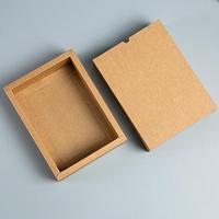 Kontainer Grosir Kustom dengan Tutup Sekrup untuk Kemasan Makanan, Botol Parfum, Tube Tekan, Dispenser Lotion, Tutup Logam