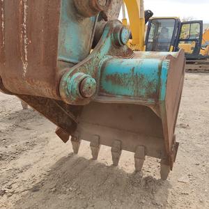 Pelleteuse Kobelco SK210 d'occasion en excellent état, originale, japonaise, hydraulique, sur chenilles, avec roulement de moteur et boîte de vitesses, pompe PLC 2024 - Product Image 3