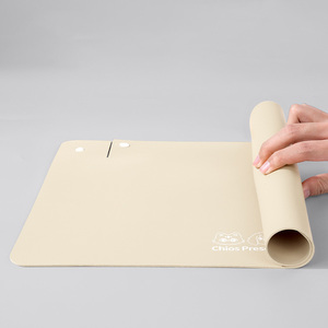 Voedermat voor huisdieren Waterdicht Oliebestendig Gemakkelijk schoon te maken Half dekking Sterke adsorptie Slijtvast Kat Hond Kommat Draagbaar - Product Image 3