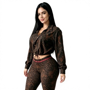 Ensemble 2 pièces imprimé léopard pour femme : veste courte et pantalon capri taille haute slim – Tenue décontractée d'automne pour femme - Product Image 3