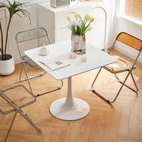 Nouvelle table à manger carrée blanche de style chinois simple avec chaises, en bois massif, 4 places, idéale pour petit appartement ou pour négociations.