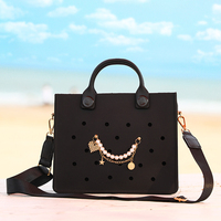 Sac à main en EVA imperméable pour femmes avec fermeture ouverte, bandoulière, style sac de plage, design perforé