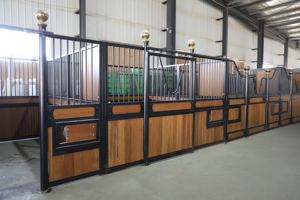Chine Usine Vente Directe Nouvelle <span class=keywords><strong>Maison</strong></span> De <span class=keywords><strong>Cheval</strong></span> En Bois De Bambou avec Structure En Acier Boîte De <span class=keywords><strong>Cheval</strong></span> Stable Robuste Et Durable - Product Image 4