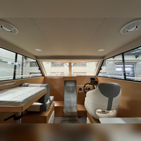 Bateau de pêche en aluminium Profisher à coque profilée de 9,6 m, grande cabine personnalisable avec flotteur intégré pour une sécurité accrue