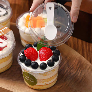 Gobelets à dessert en PET <span class=keywords><strong>de</strong></span> qualité alimentaire, écologiques, à faible MOQ, gobelets ronds jetables pour mousse et crème glacée avec couvercle et cuillère pour les fêtes - Product Image 5