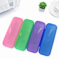 Logo personnalisé Stock coloré en plastique moulé par injection Etui à lunettes de stockage portable Etui à lunettes Pochette de rangement classique pour lunettes