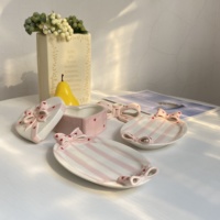 Boîte à bijoux biodégradable en céramique 3D en relief, style princesse mignonne, avec nœud papillon, 2 cm de profondeur, pour dessert, gâteau, ou porte-bougie