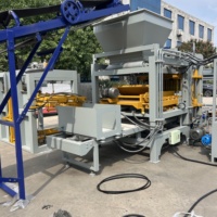 Machine de formage de produits en béton hydraulique QT4-15