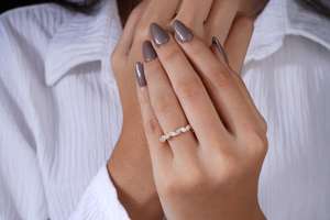 Anillo de Oro con Corte Marquesa, Joyería de Lujo Apilable para Bodas y Aniversarios |    Elegante Anillo de Diamantes Eternos para Mujer - Product Image 3