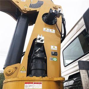 Grue montée sur camion XCM G SQS350-5 15 tonnes Howo 8x4, produit chinois avec liste de prix des pièces détachées à vendre - Product Image 6