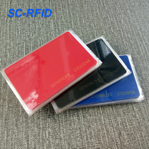 Cartes NFC professionnelles vierges personnalisables en PVC couleur unie (bleu/rouge/vierge) avec puce RFID - Product Image 1