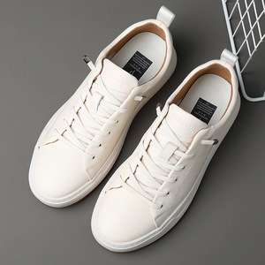 <span class=keywords><strong>Sneakers</strong></span> <span class=keywords><strong>bianche</strong></span> da <span class=keywords><strong>uomo</strong></span> di alta gamma, basse, traspiranti e versatili, scarpe casual per primavera e autunno - Product Image 1