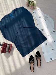 Conjunto de Salwar Kameez Étnico de Diseñador en Oferta, Elegante para Compromisos, Fiestas y Festivales, Disponible a Precio de Exportación - Product Image 5