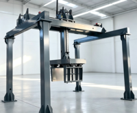 Manipulateur industriel à portique mono-axe avec rails de guidage linéaires, utilisé pour le chargement et le déchargement automatiques