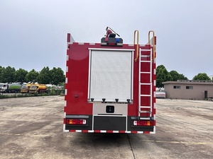 Sinotruk 6x6 All Drive Fire Fighter Engine Nuevo producto <span class=keywords><strong>de</strong></span> camión <span class=keywords><strong>de</strong></span> bomberos cisterna <span class=keywords><strong>de</strong></span> combustible diésel - Product Image 6