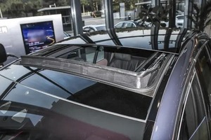 <span class=keywords><strong>B</strong></span>/E/<span class=keywords><strong>N</strong></span>/Z Sodium Blue EQS SUV 2023 450+ Autonomía de 609 km Batería de 96.1 kWh - Product Image 5
