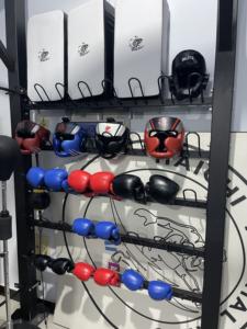 Rastrelliera per Guanti da Boxe da Palestra, Guanti MMA in Pelle PU Personalizzati, Guanti da Palestra Traspiranti con Design del Logo del Cliente - Product Image 6