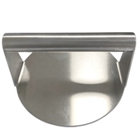 Presse-burger personnalisée de marque CL, en acier inoxydable léger et robuste, avec poignée métallique, fond plat de 2 mm et 160 mm de diamètre, pour grillades