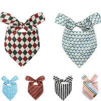 Bandanas personnalisées à carreaux pour chiens, foulards triangulaires pour animaux de compagnie, accessoires pour chats et chiens, serviettes anti-salive