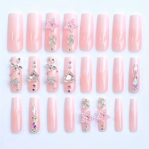 <span class=keywords><strong>Uñas</strong></span> <span class=keywords><strong>postizas</strong></span> personalizadas al por mayor, estilo bailarina, medianas, con forma de ataúd, con diamantes, perlas y punta francesa, para manicura, <span class=keywords><strong>uñas</strong></span> adhesivas de ABS - Product Image 3