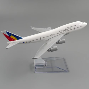 Modèle d'avion en métal Boeing 747-400 Philippines Airlines de 16 cm pour l'exposition - Product Image 3