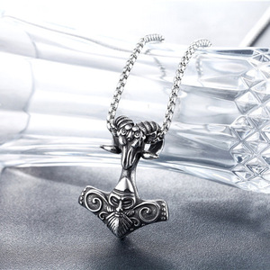Nouveau Collier Unisexe en Acier Inoxydable Style Hip-Hop Rétro Européen et Américain, Chaîne Bambou, Pendentifs en Alliage, Pendentif Totem Corne, Meilleure Vente - Product Image 3