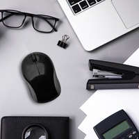 Souris sans fil Shenzhen Mini LED rétroéclairée 2,4 GHz avec récepteur USB Gamer 1600 DPI pour ordinateur PC portable en stock